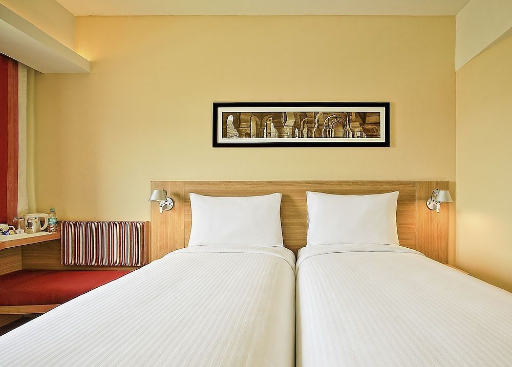 Deluxe Room (Higher Floor- Sweet Bed by ibis)