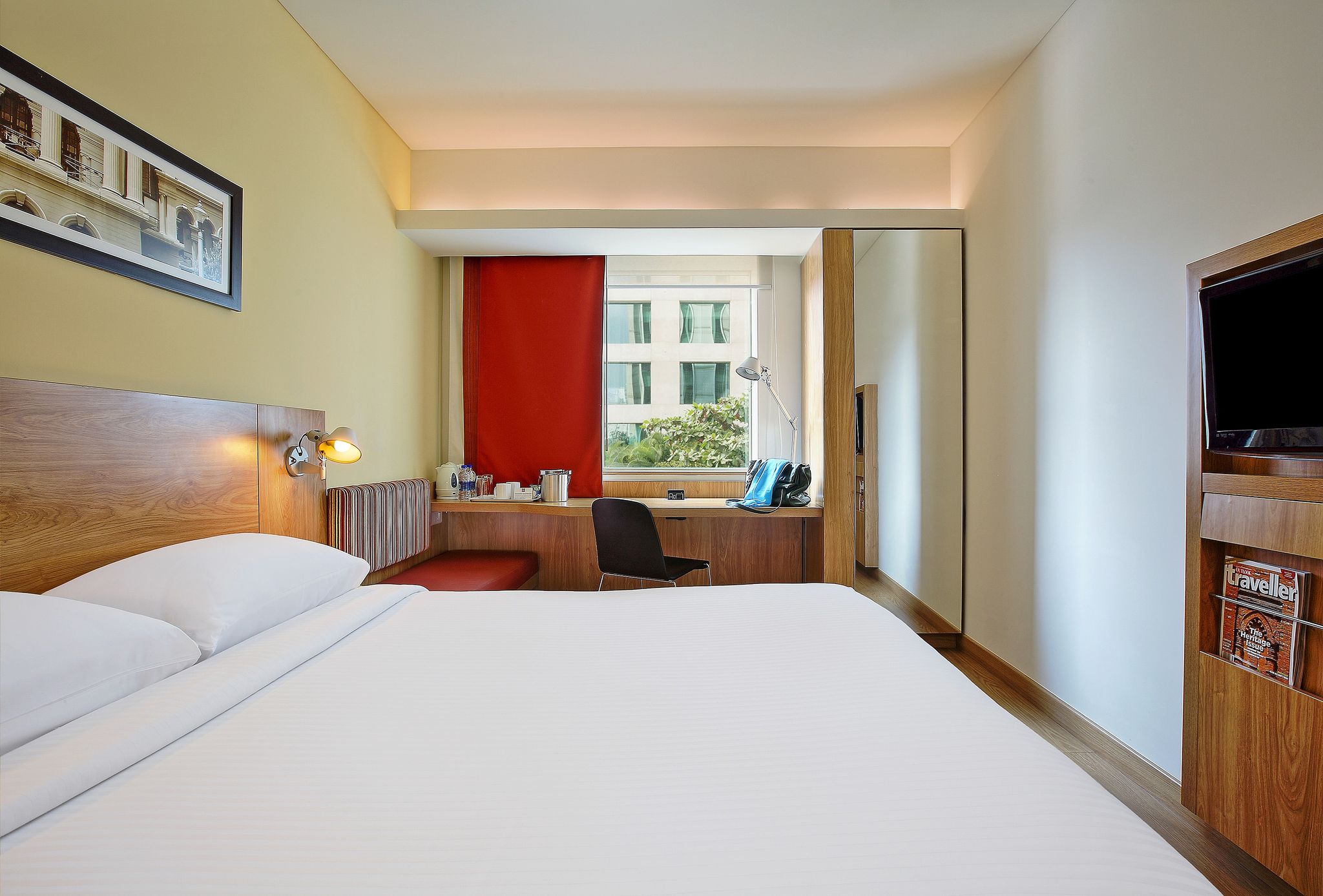 ibis Chennai OMR Hotel Deluxe Queen Bedroom - Sweet Bed by ibis 8