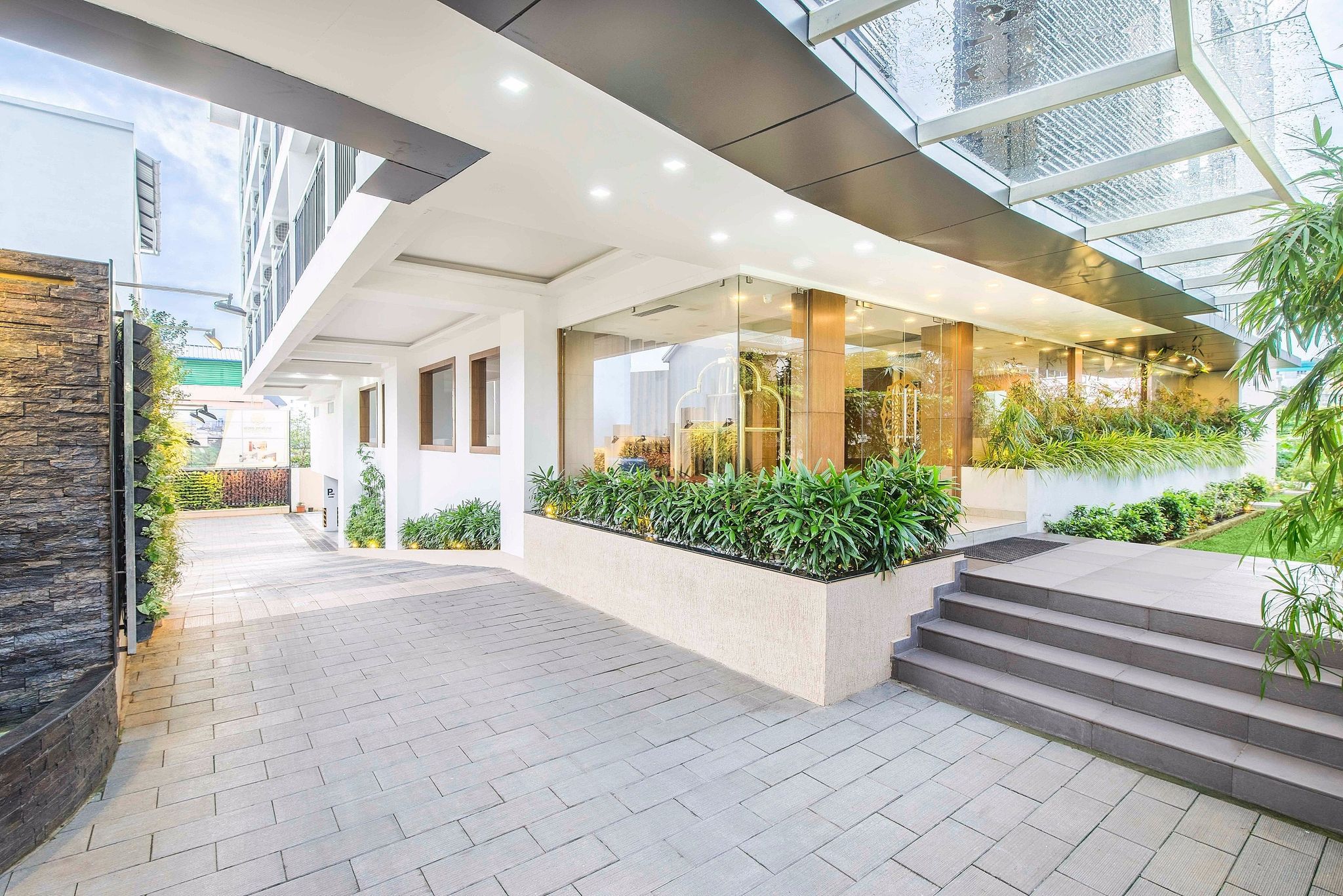 undefined Sidra Pristine Hotel and Portico Halls 2