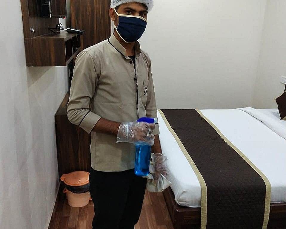 Hotel Mohit Palace Semi Deluxe AC Room 24