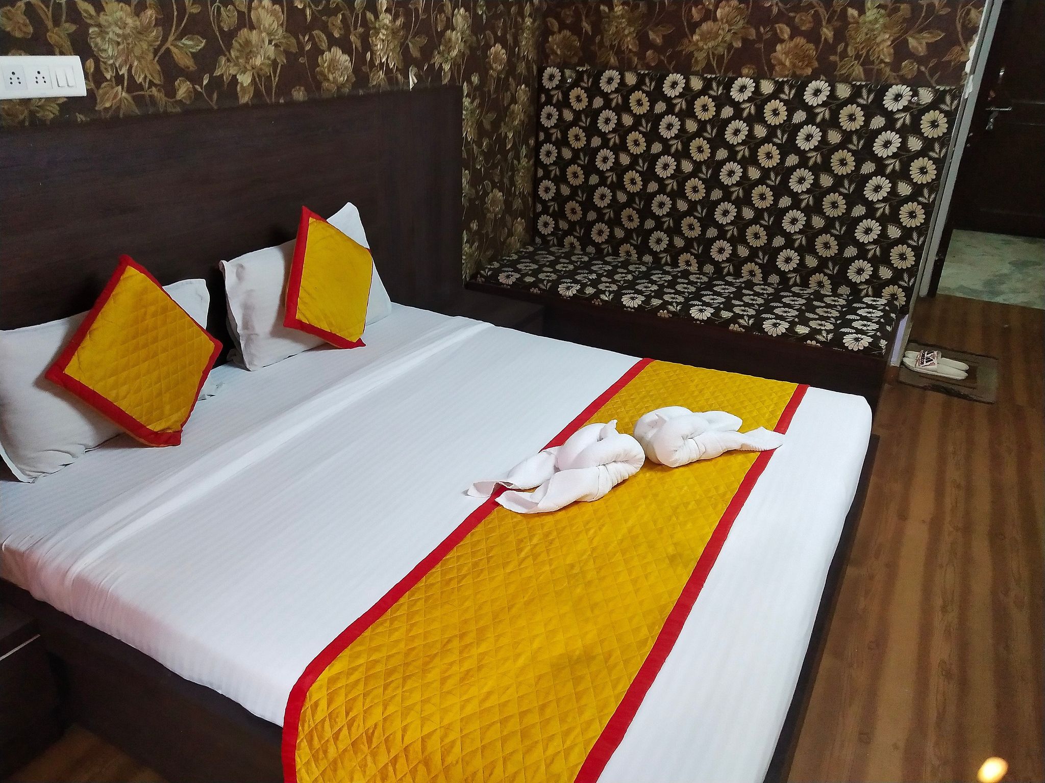 Hotel Mohit Palace Semi Deluxe AC Room 6