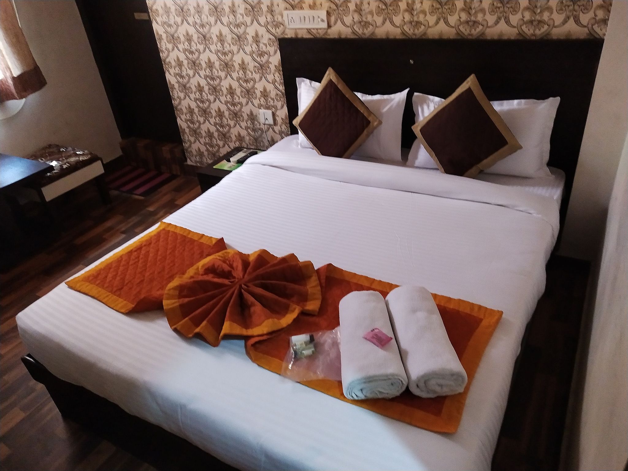 Hotel Mohit Palace Semi Deluxe AC Room 7