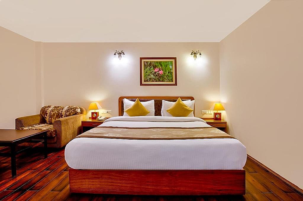 Summit Ttakshang Residency Hotel & Spa (MG Marg) Deluxe Room 3