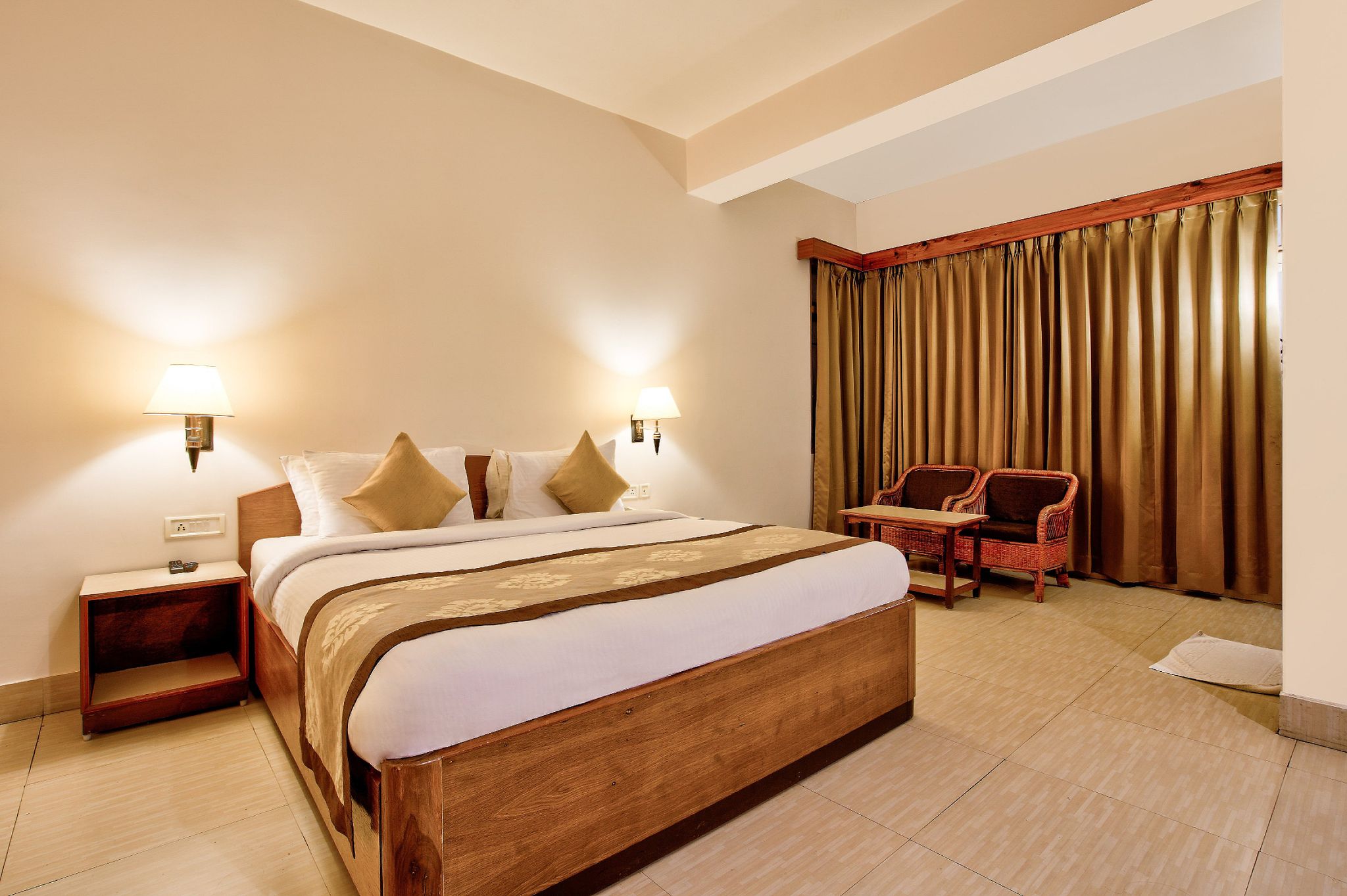 Summit Ttakshang Residency Hotel & Spa (MG Marg) Deluxe Room 5
