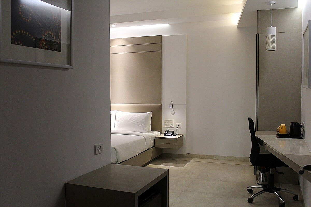 Keys Lite By Lemon Tree Hotels, Mayfield, Gurugram Superior Room 12