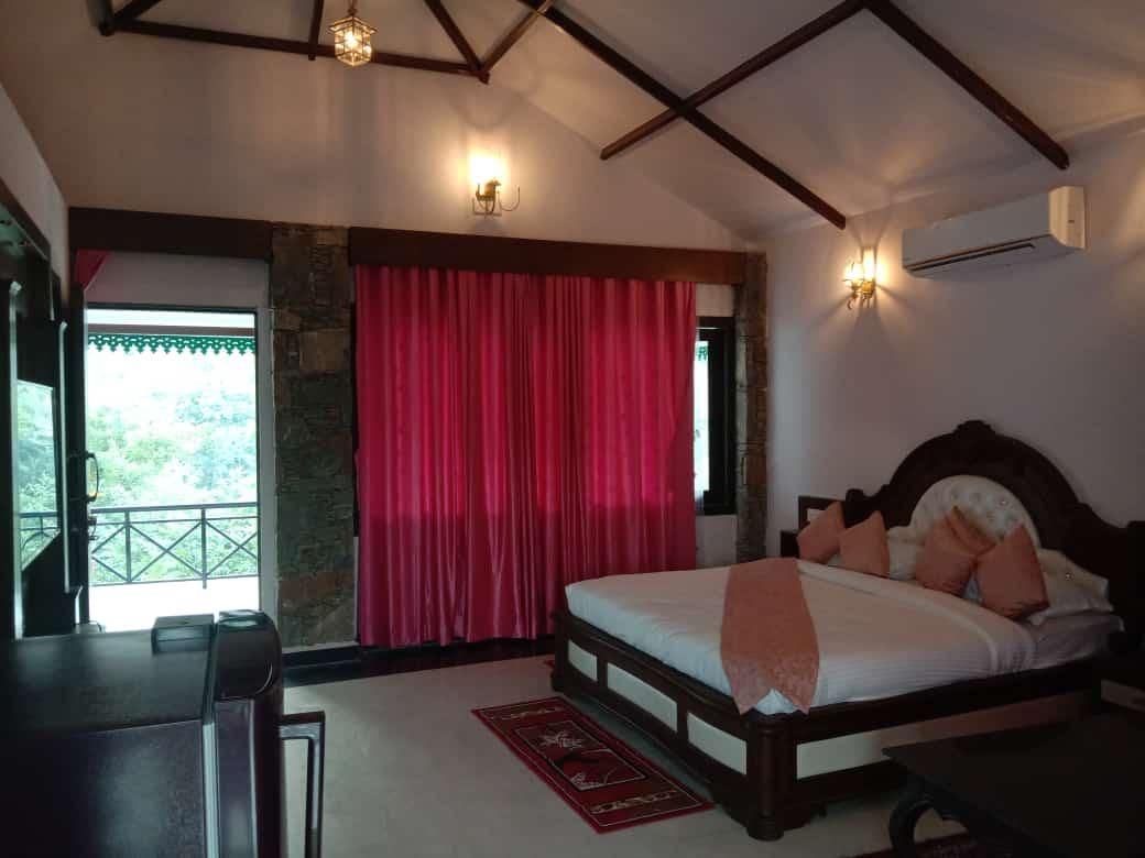 Cottage Room
