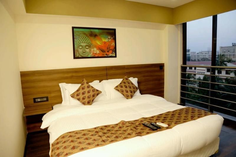 Premium Single Room