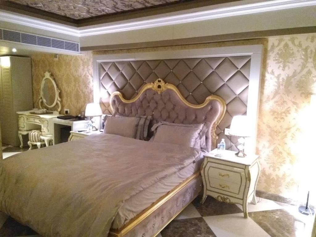 undefined Hotel Oxina Lygon 4