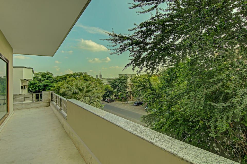 Itsy Hotels Swastika Inn Sector 26 Deluxe Double Room 6