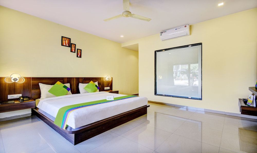 Treebo JP Cottage Standard Double Room 2