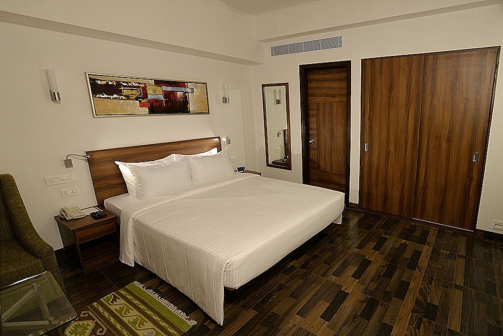 undefined Lemon Tree Hotel, Coimbatore 9
