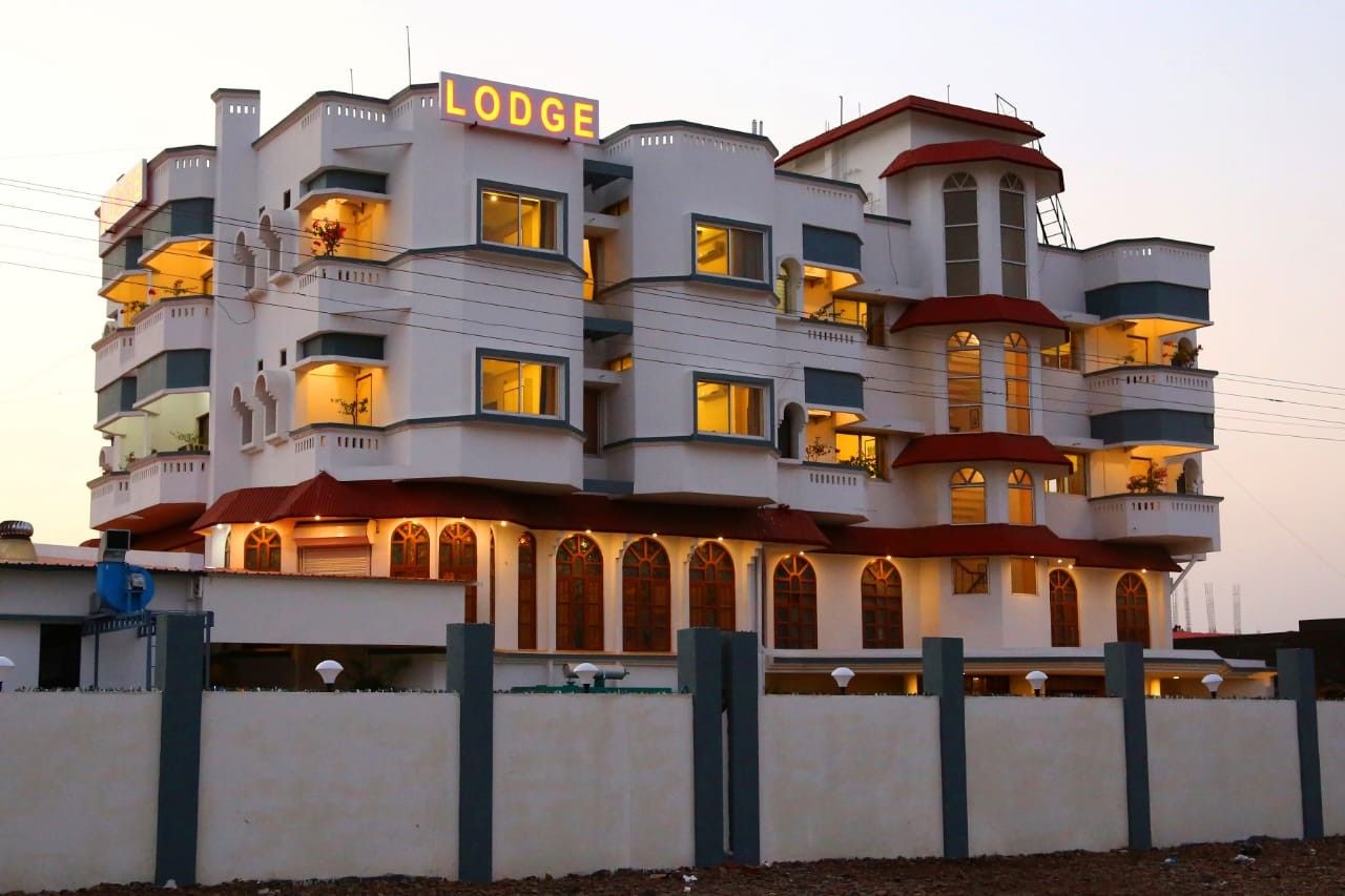 undefined Dhanashree Hospitality(Bar,Restaurant & Lodging) 7