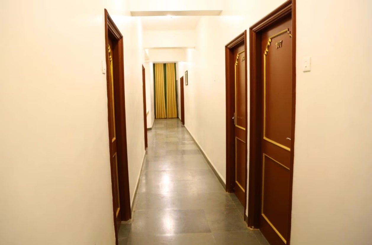 undefined Dhanashree Hospitality(Bar,Restaurant & Lodging) 2