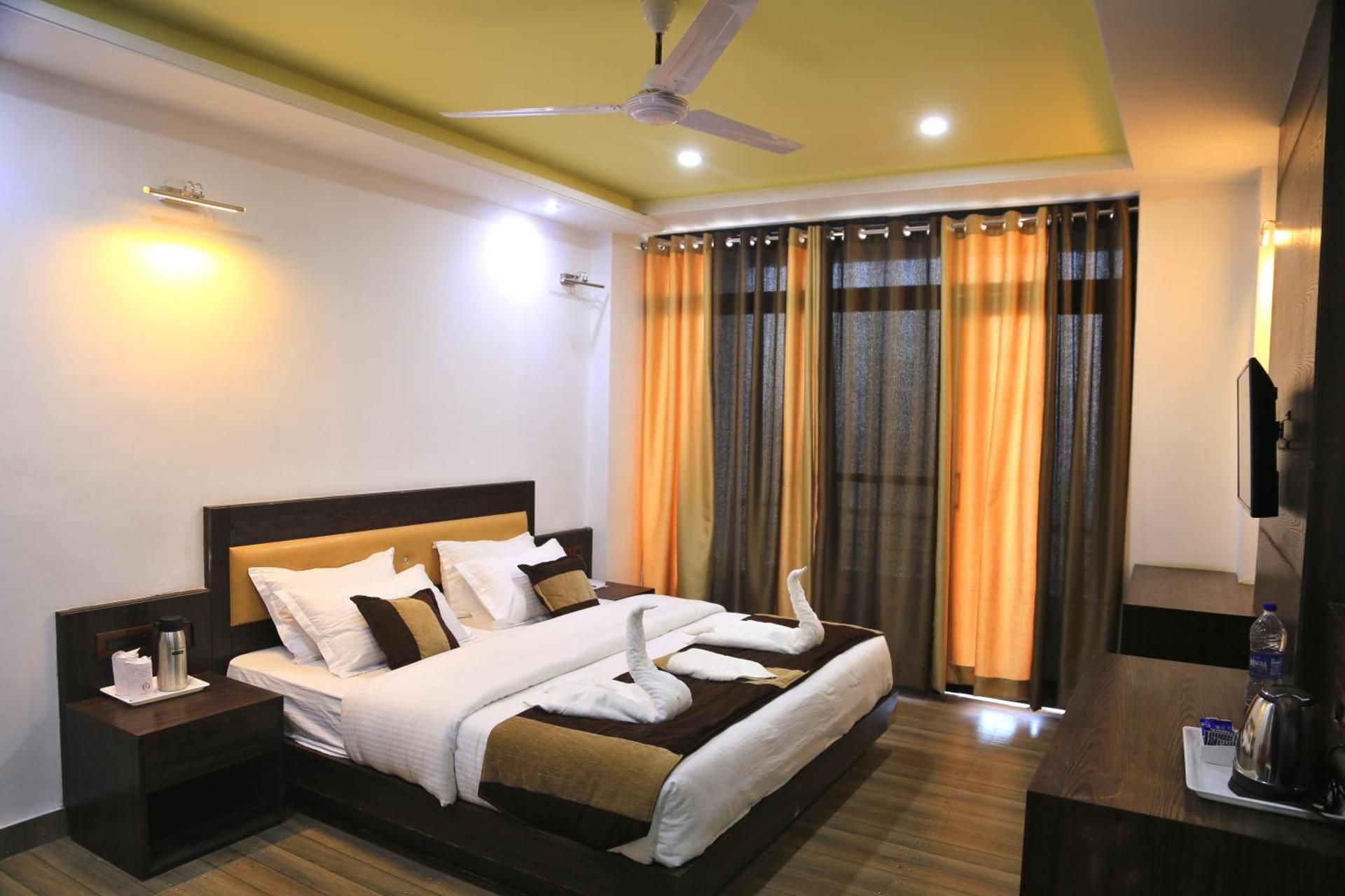 Valley View Executive Room