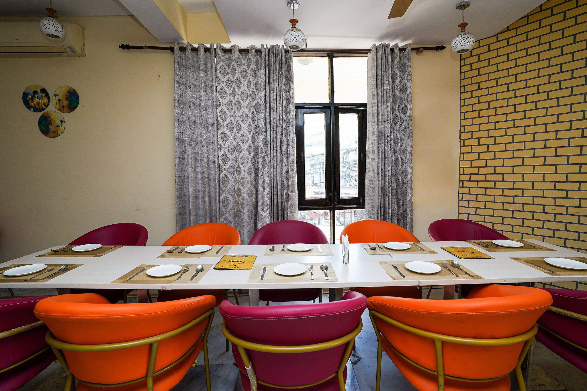 Food & Dining