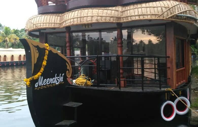 undefined Meenakshi Houseboat 10