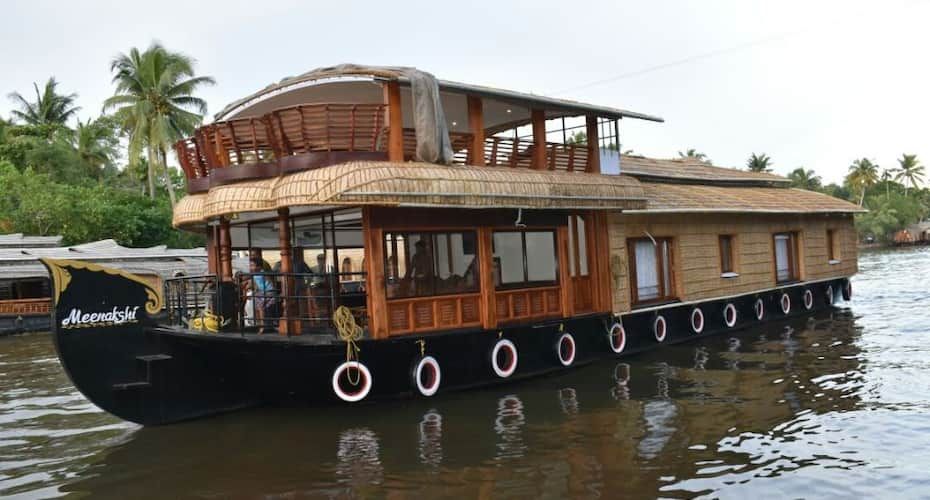 undefined Meenakshi Houseboat 3