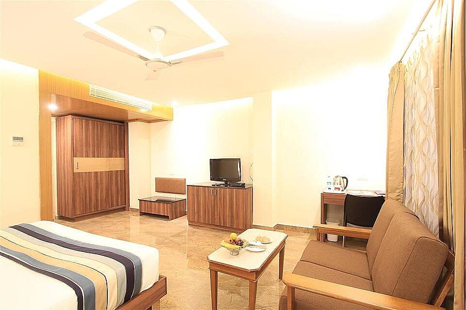 Deluxe Room 3