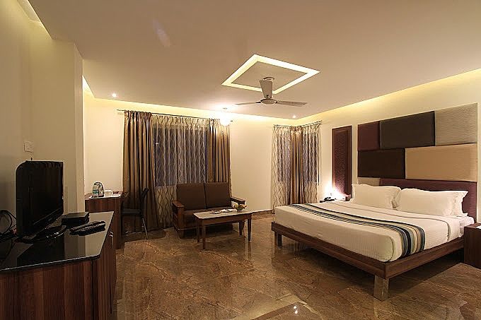 Deluxe Room 1