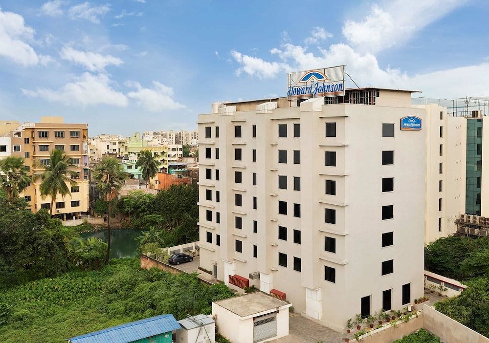 undefined HOWARD JOHNSON BY KOLKATA 8