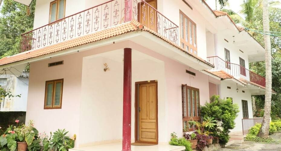 BlessDale Homestay Thekkady