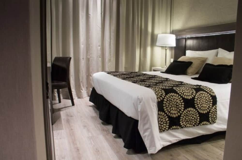 Amérian Río Gallegos Apart & Suites Standard Double Room, 1 Double Bed 4