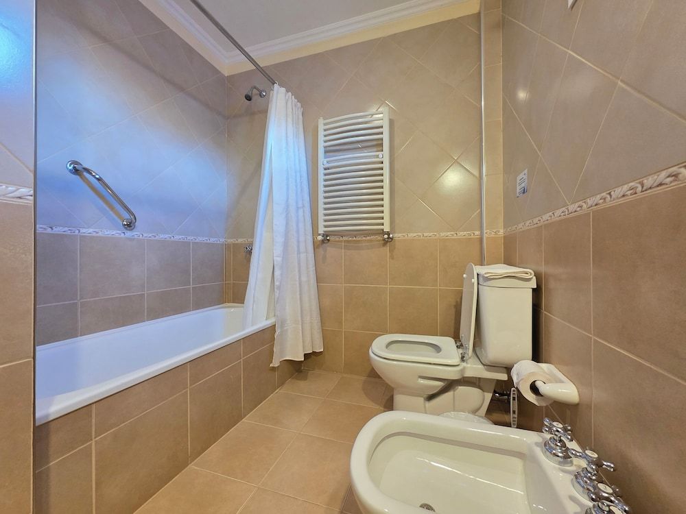 Vertical Lodge Quadruple Room 5