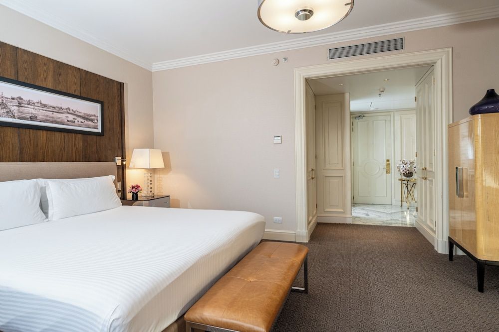 Alvear Icon Hotel Junior Suite Grand View 4