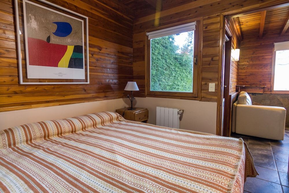 Bungalow (2 People)