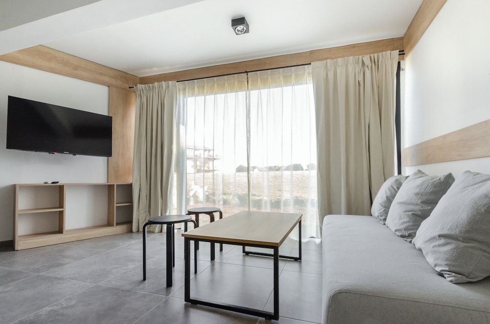 Villa Huapi Apartment, Garden View 3