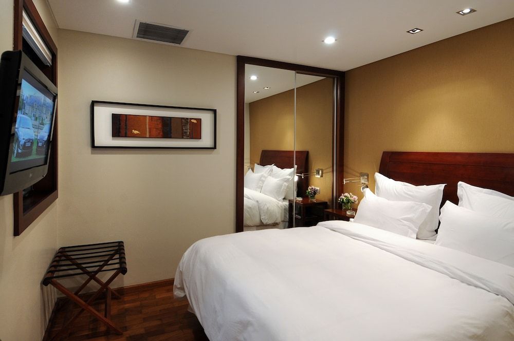 Windsor Hotel And Tower Executive Room, 1 King Bed (Ejecutiva Matrimonial) 4