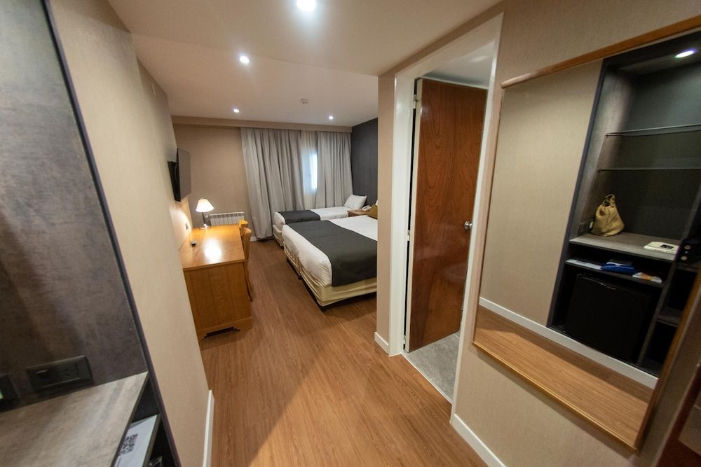 Canal Beagle Hotel Standard Triple Room 2