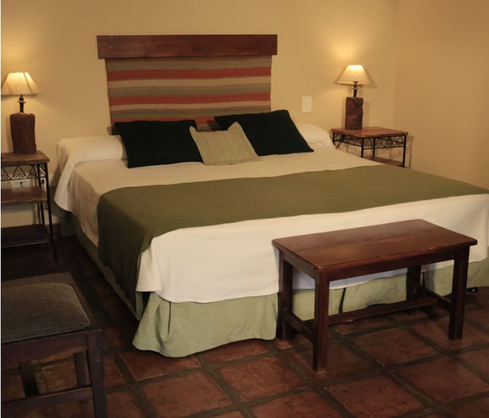 Hotel El Reposo del Diablo Quadruple Room 5