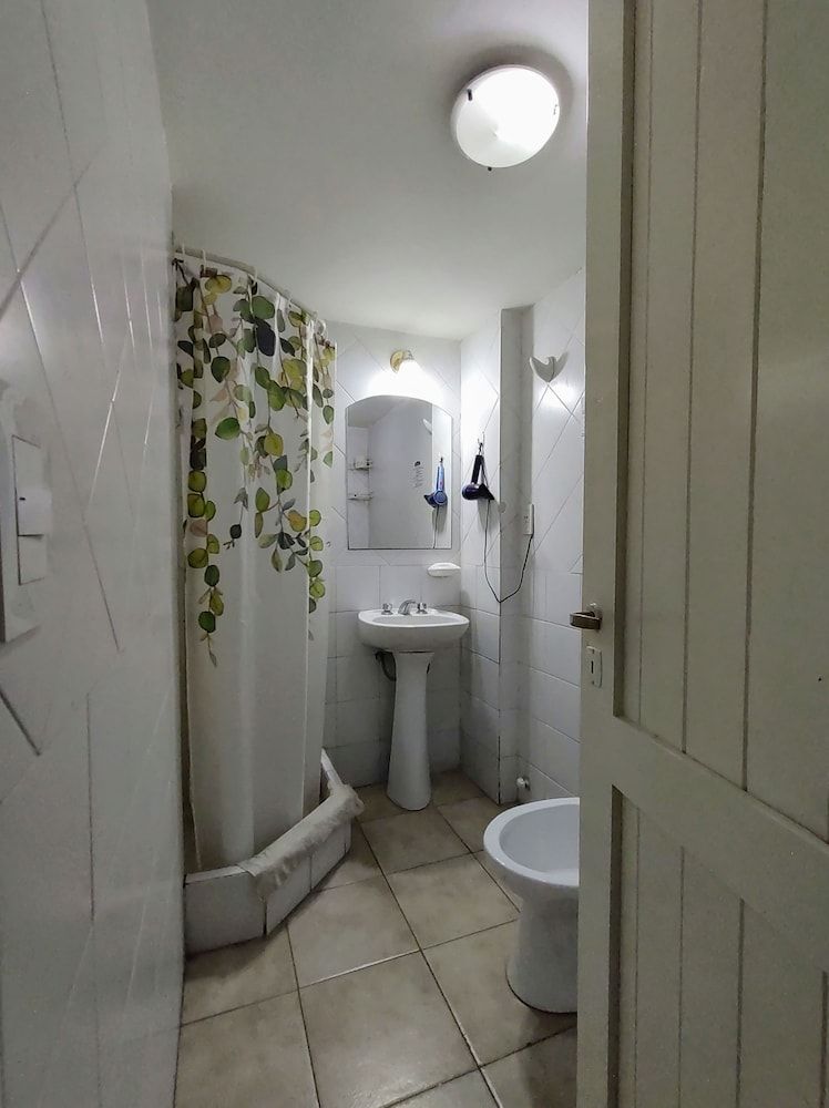 Plaza Milenium Standard Double Room 10