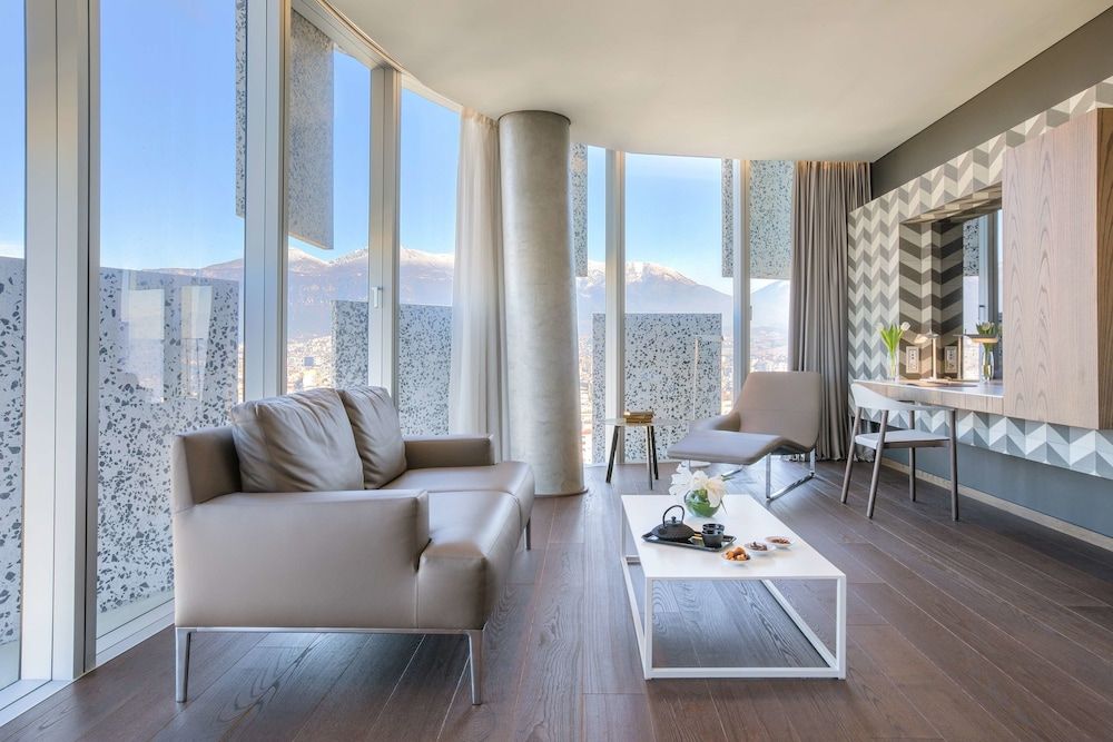 Suite, 1 Bedroom, City View