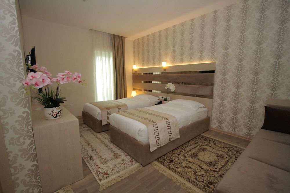 Capital Tirana Hotel Twin Room 6