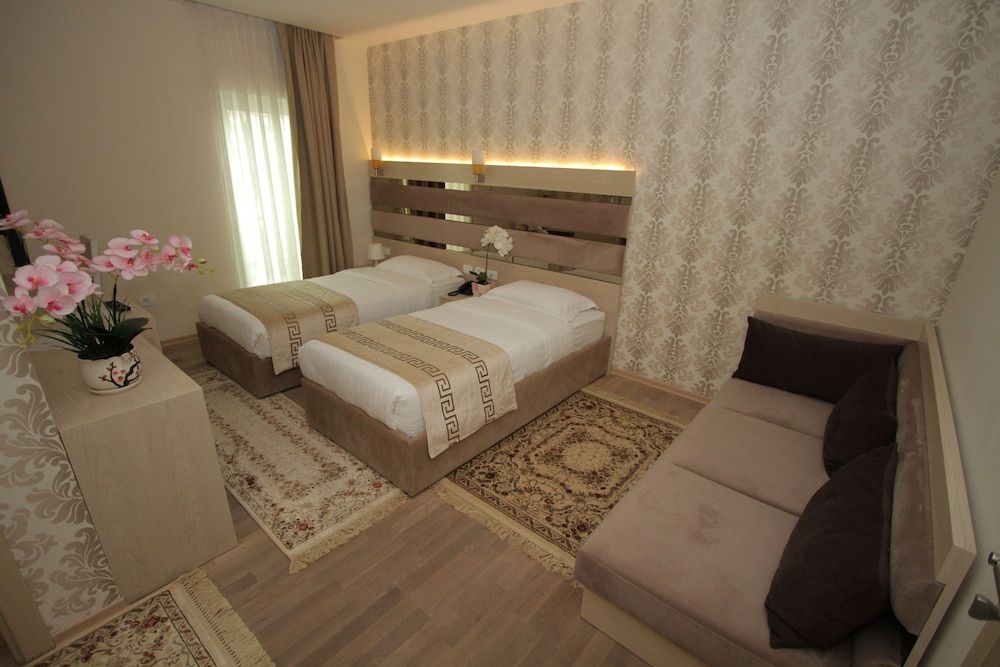 Capital Tirana Hotel Twin Room 2