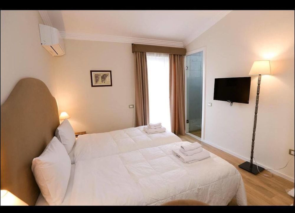 Hermes Tirana Hotel Standard Twin Room 2