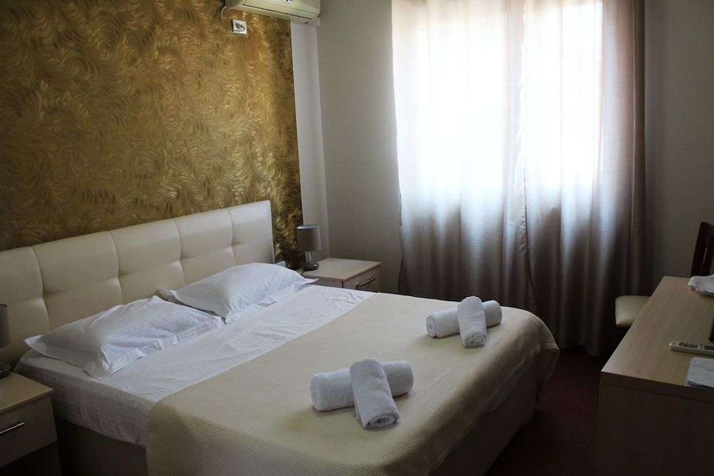 Signature Idea Hotel Standard Double Room, 1 Double Bed, City View 4