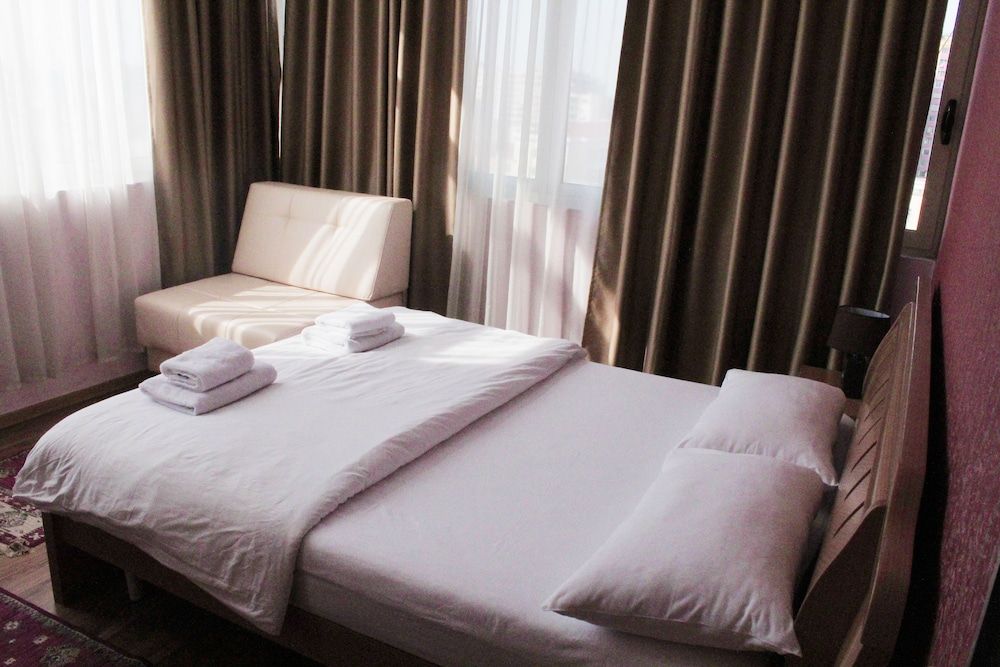 Signature Idea Hotel Standard Double Room, 1 Double Bed, City View 8