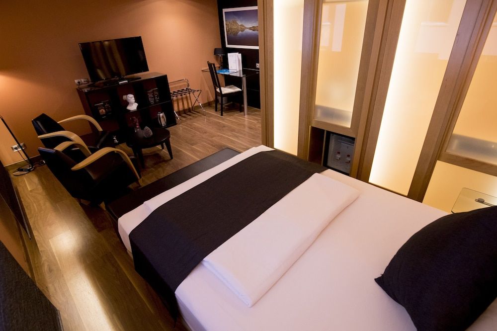 Premium Double Room