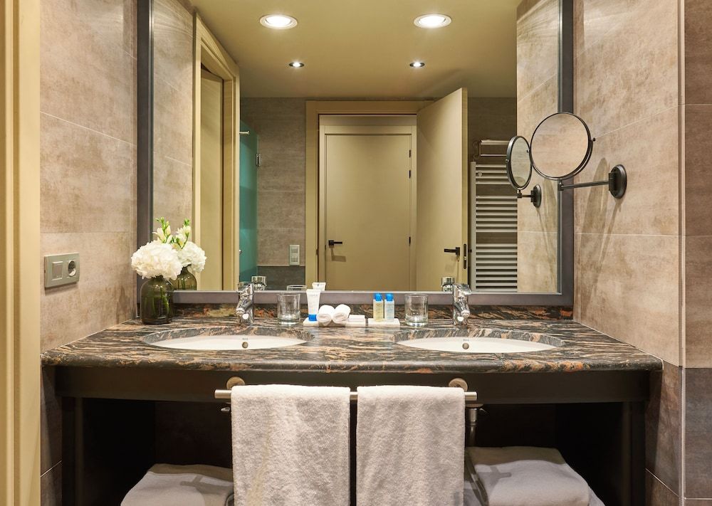 Serras Andorra Junior Suite 3