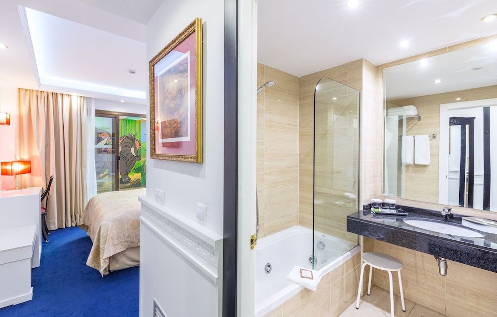 Hotel Spa Princesa Parc Excellence Family Room, 2 Bedrooms, Connecting Rooms 9