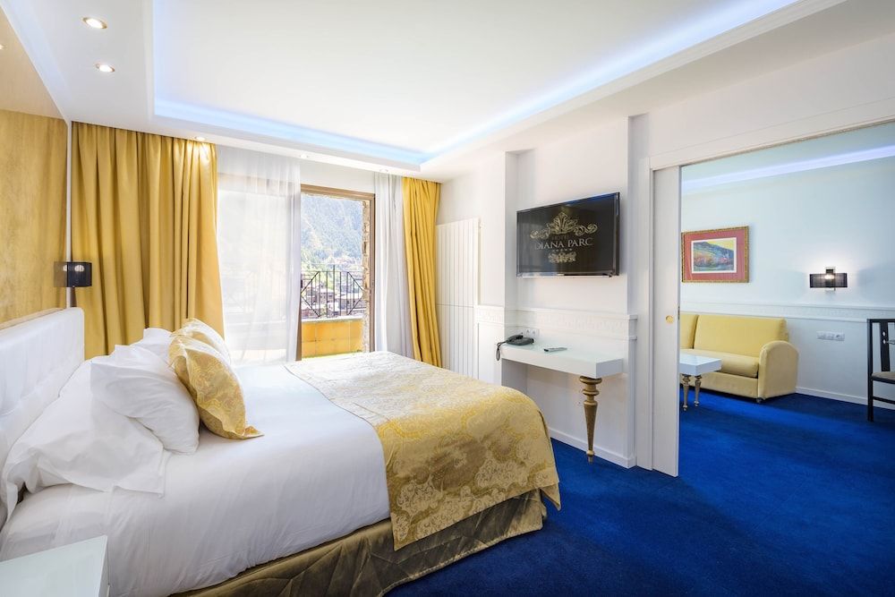 Hotel Spa Princesa Parc Excellence Royal Suite, 1 Queen Bed with Sofa bed, Valley View 5