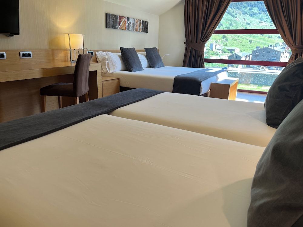 Wuau! Hotel Galanthus & Spa Deluxe Room 2