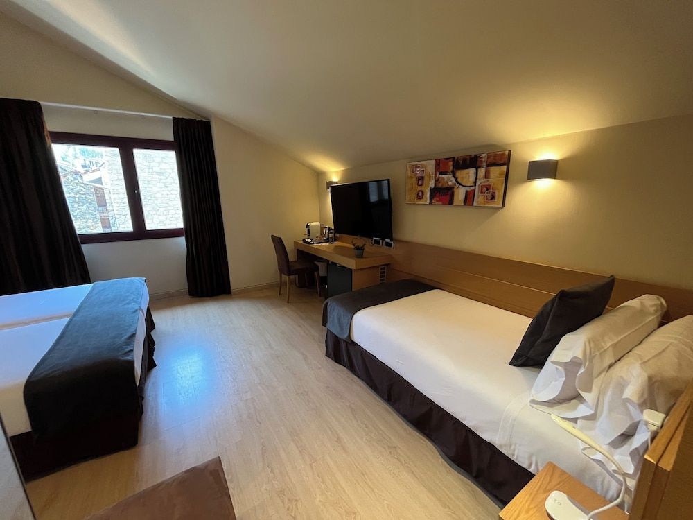 Premium Triple Room