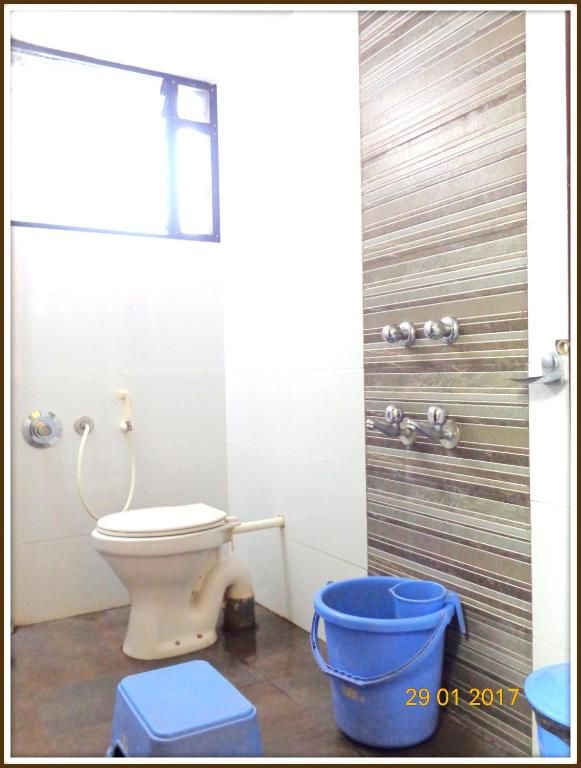 Deluxe Quadruple Non AC Room