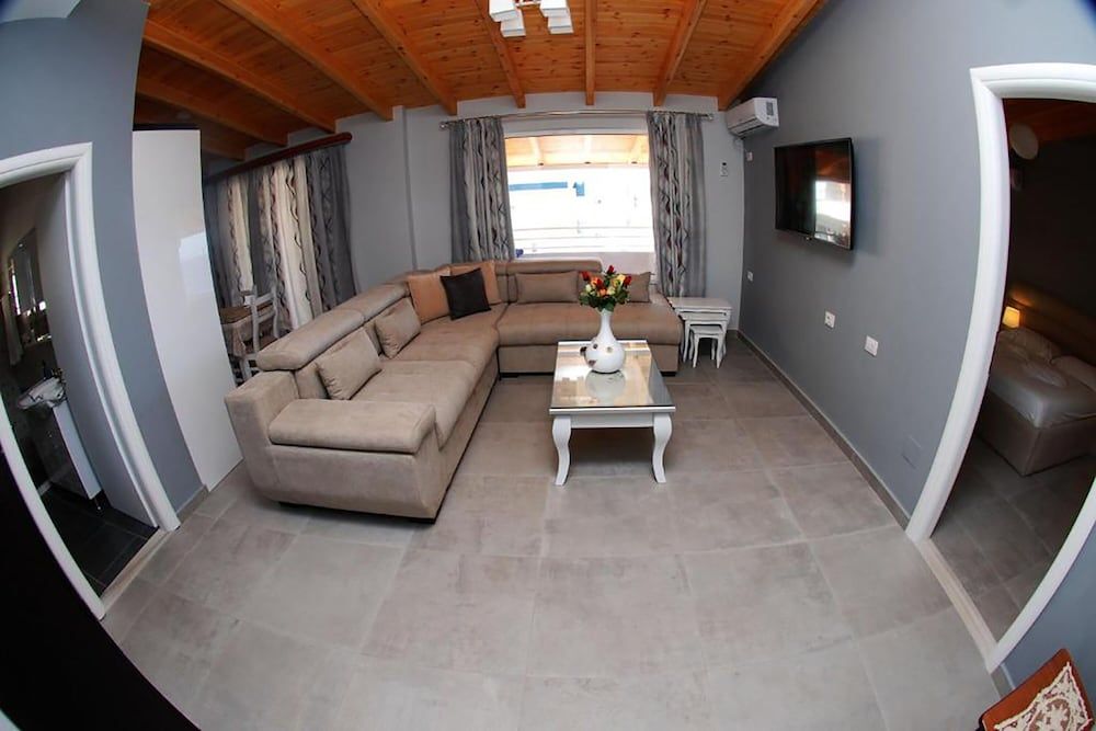 Hotel Vila Alvin & Apartments Apartment, 3 Bedrooms, Sea View 17