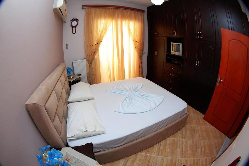 Hotel Vila Alvin & Apartments Apartment, 3 Bedrooms, Sea View 4