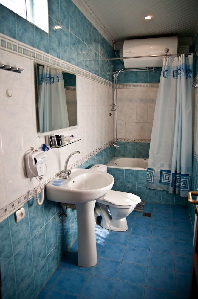 Casanova Inn Junior Suite, Balcony, Mountain View 7